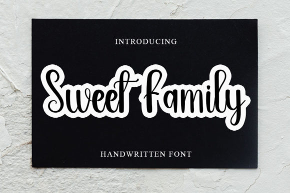 Sweet Family Font: A Delicate Handwritten Typeface for Romantic Designs